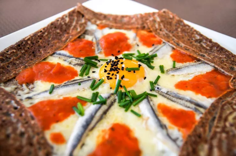 Crêperie authentique pour manger des galettes fait avec des produits frais, Cesson-Sévigné, LE JARDIN DE LA VILAINE